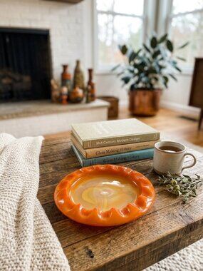 VTG 60s Swirled Amber & Orange Glass Bowl Art Deco Style 8" Dia Ashtray